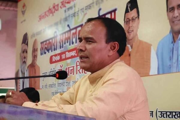 उत्तराखंड राज्य सहकारी संघ बाजार में उतारेगा बोतलबंद पानी ‘हिमाला जल’: डॉ धन सिंह रावत