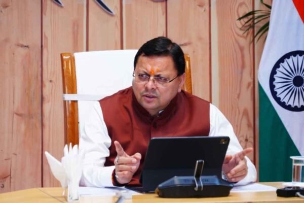 सीएम धामी ने तहसील दिवस पर वर्चुअल संवाद कर जनता की समस्याएं सुनी, त्वरित समाधान के दिए निर्देश