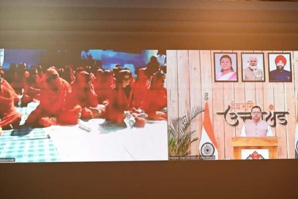 मुख्यमंत्री धामी ने माला ग्राम, यमकेश्वर में आयोजित ‘प्रथम धन्वंतरि महोत्सव’ में वर्चुअल रूप से किया प्रतिभाग